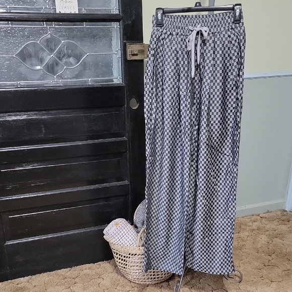 NWT DAVI & DANI Black And Grey Checkered Shirt And Pants Set Woman Size S, M, L - Picture 9 of 16